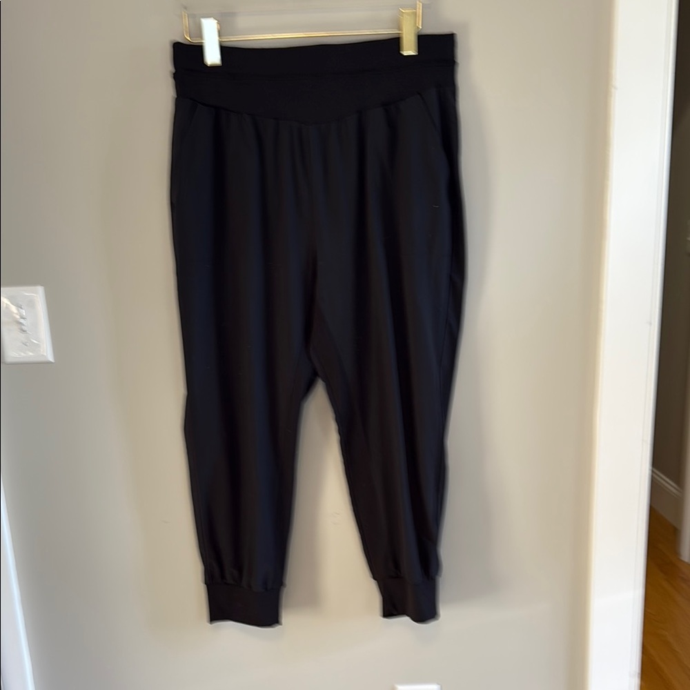 Zella - elastic waist black joggers size XL
